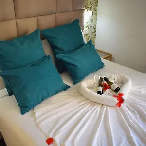 bajondillo-beach-cozy-inns-adults-only.1costadelsol.com/